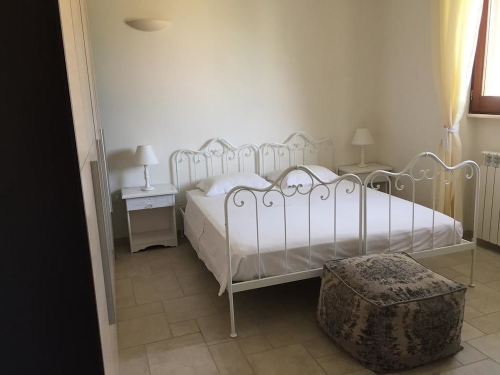Double Or Twin Room, Shared Bathroom photo 1