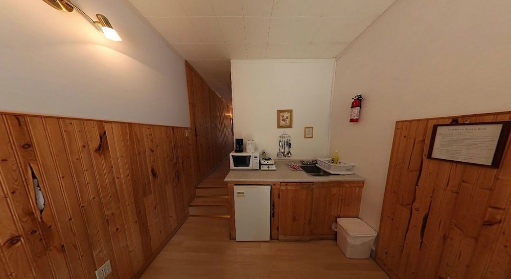 Cabin, 1 Bedroom, Lake View photo 1