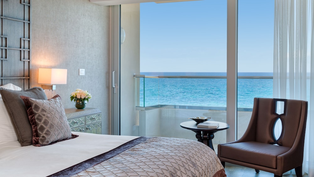 Deluxe Suite, Sea View