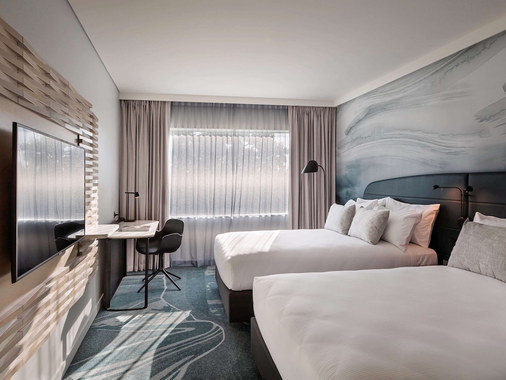 Executive Double Room, 2 Double Beds - Photo 1