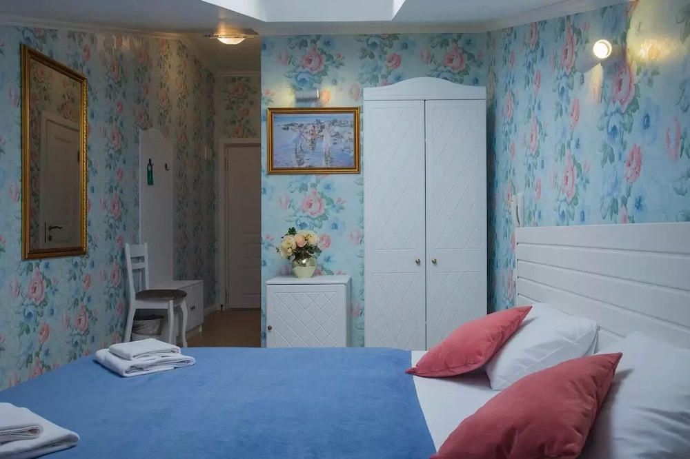 Double or Twin Room, 1 Double or 2 Twin Beds (Attic)