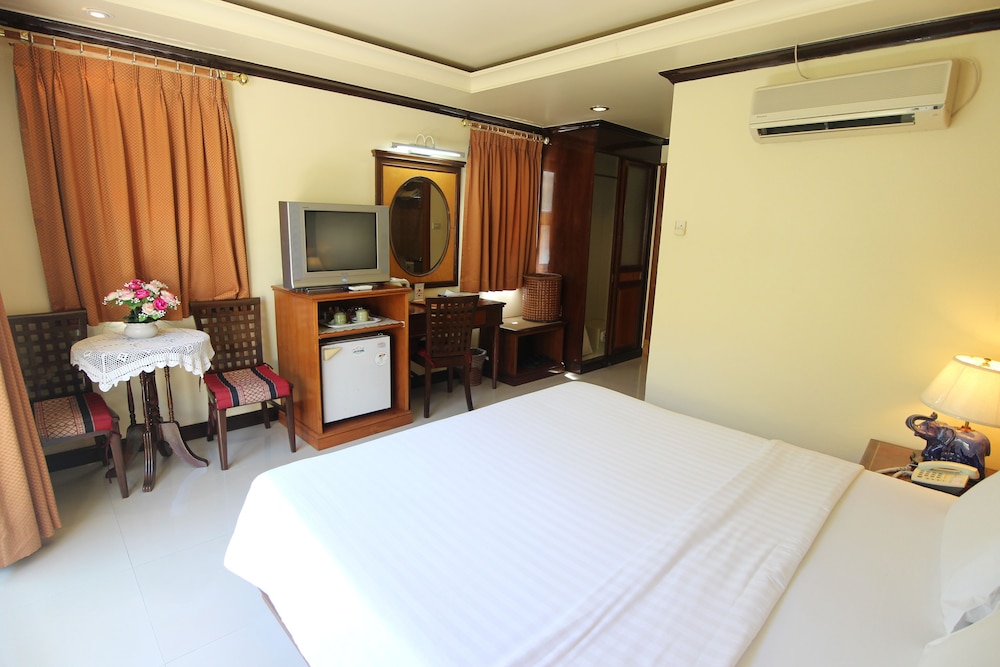 West Wing Double Room photo 2