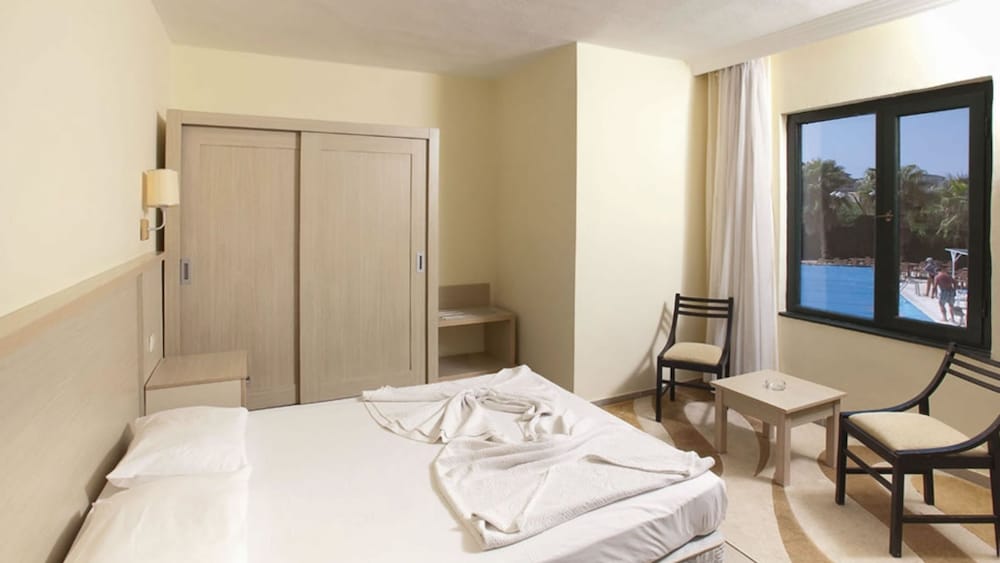 Standard Room photo 1
