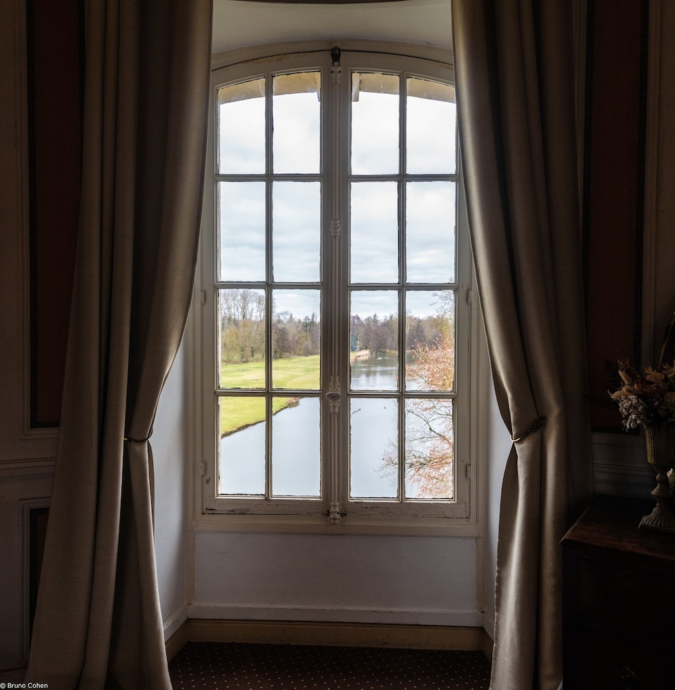 Junior suite park view photo 2