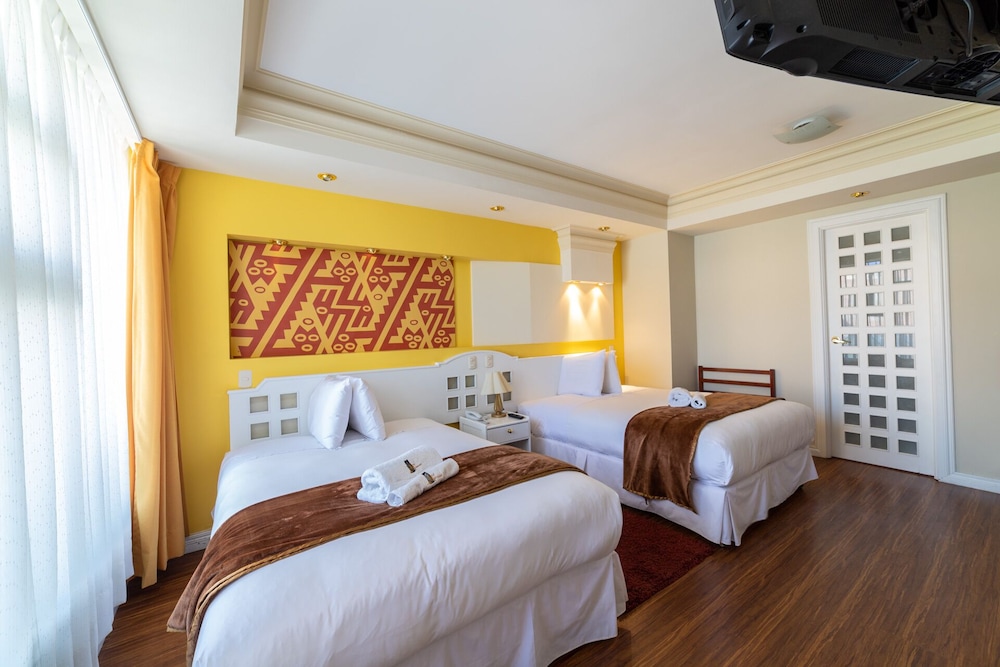Economy Quadruple Room photo 2