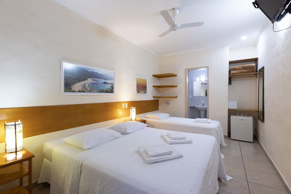 Luxury Triple Room photo 1