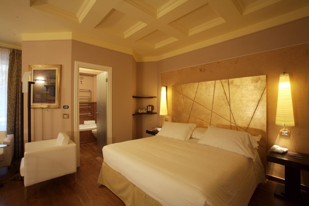 Junior Double Room photo 1