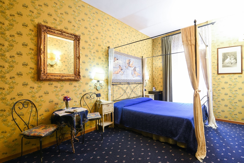 Double Room Single Use photo 3