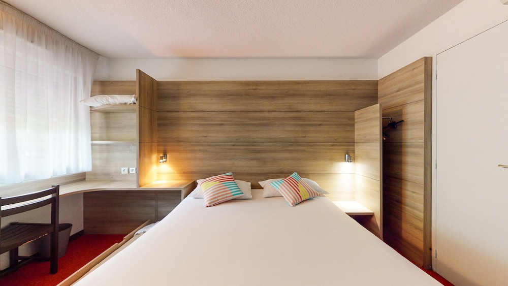 Double Room - Photo 4