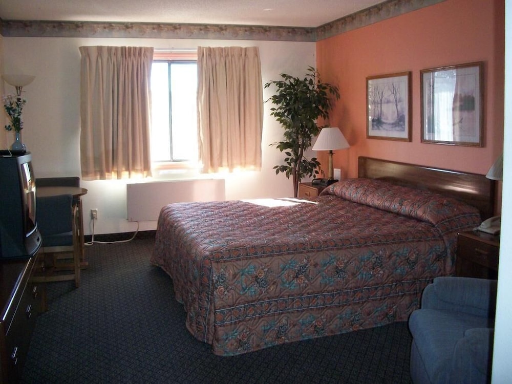 Standard Room, 1 King Bed photo 1