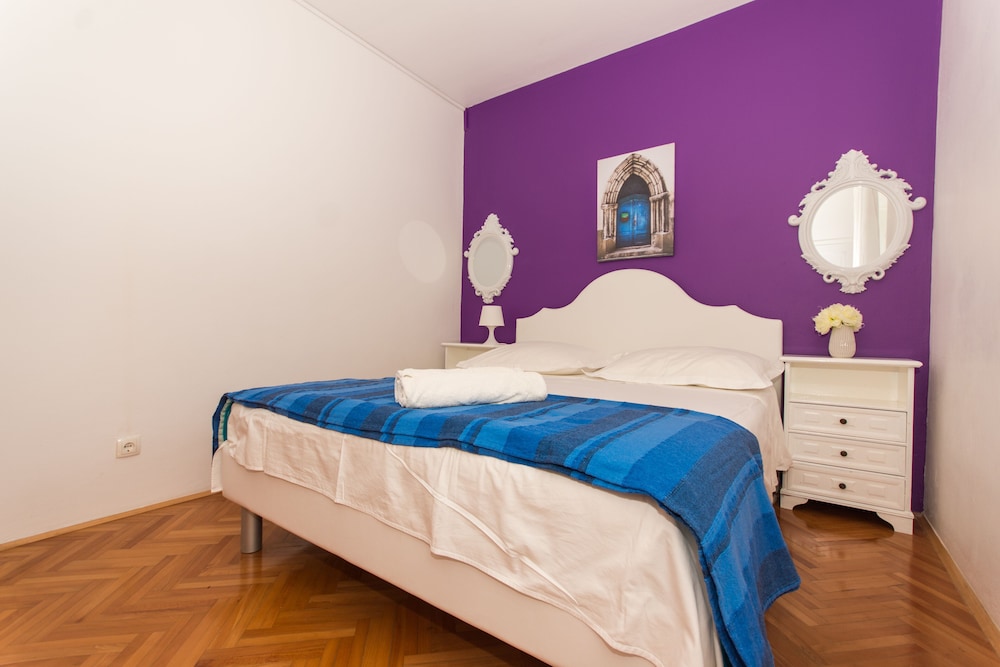 Apartment, 2 Bedrooms, Smoking, Balcony