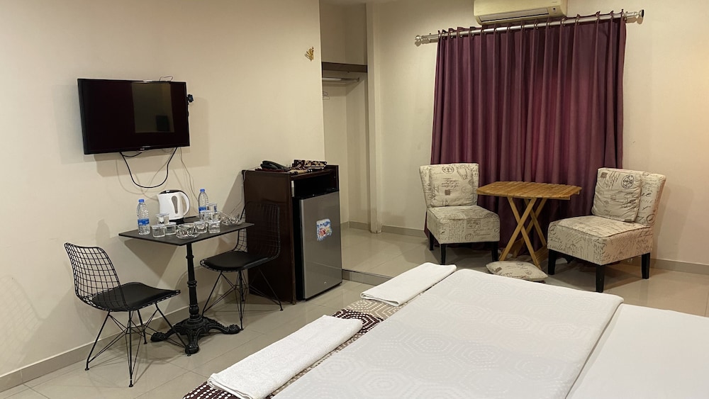 Single Room photo 2