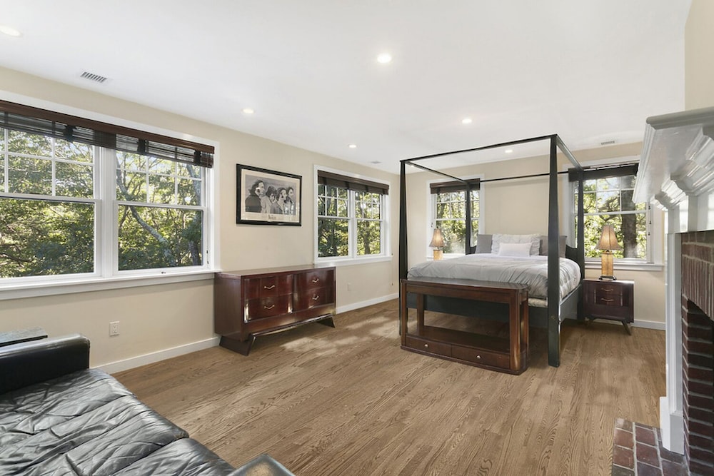 Villa (Multiple Bedrooms) photo 1