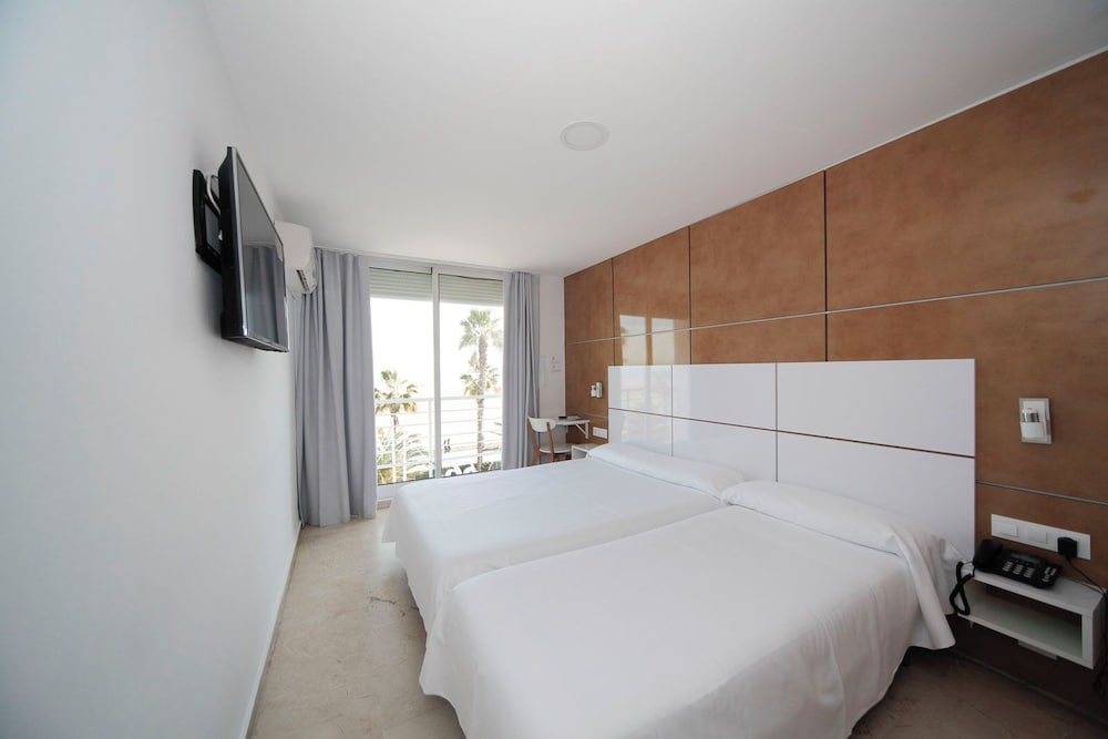 Habitación Triple Superior, Vista al Mar