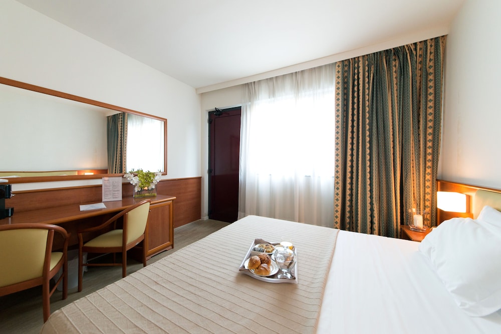 Double Room Single Use photo 3