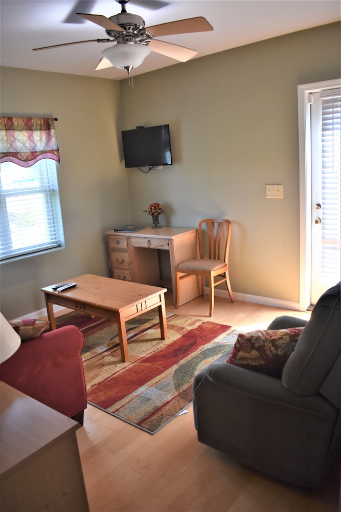 Deluxe Suite, 1 Bedroom, Kitchen photo 1