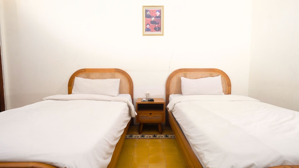 Deluxe Twin Room - Photo 4