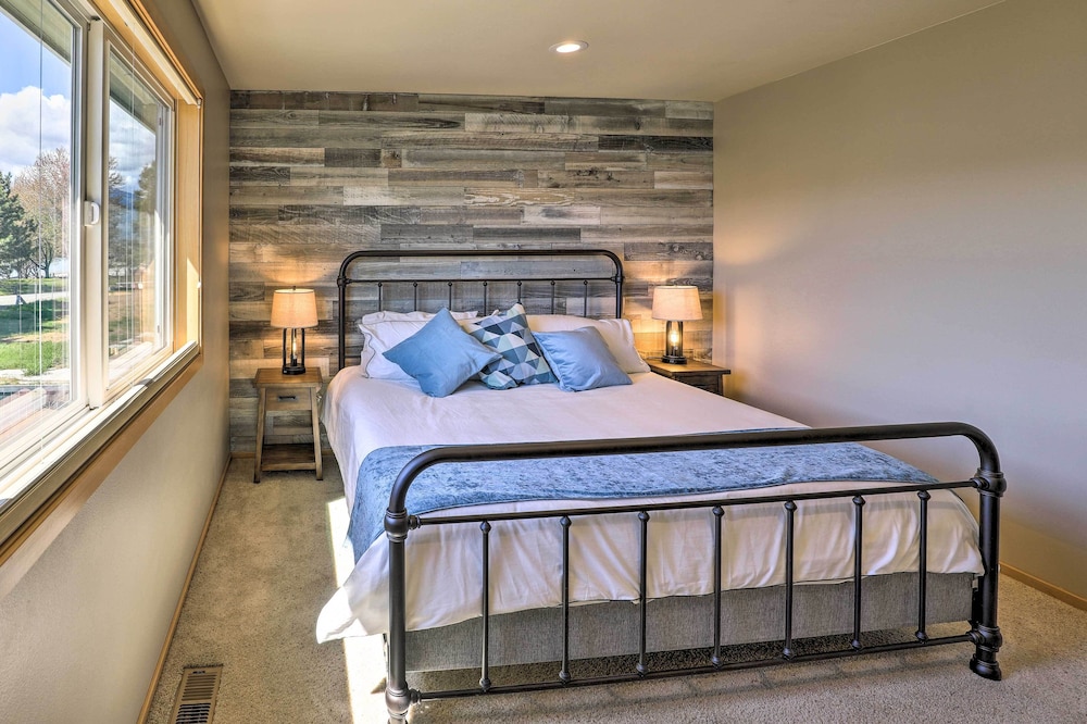 House (4 Bedrooms) photo 2
