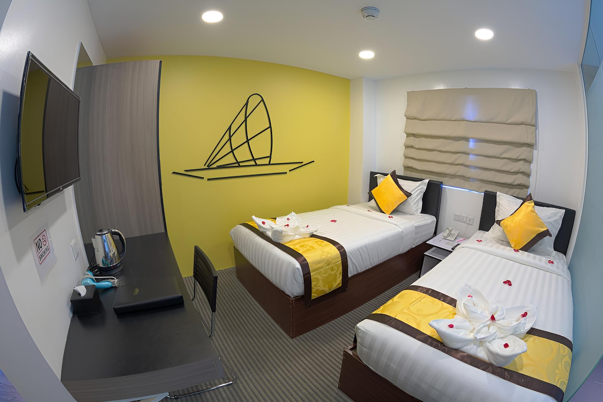 Superior Twin Room photo 2