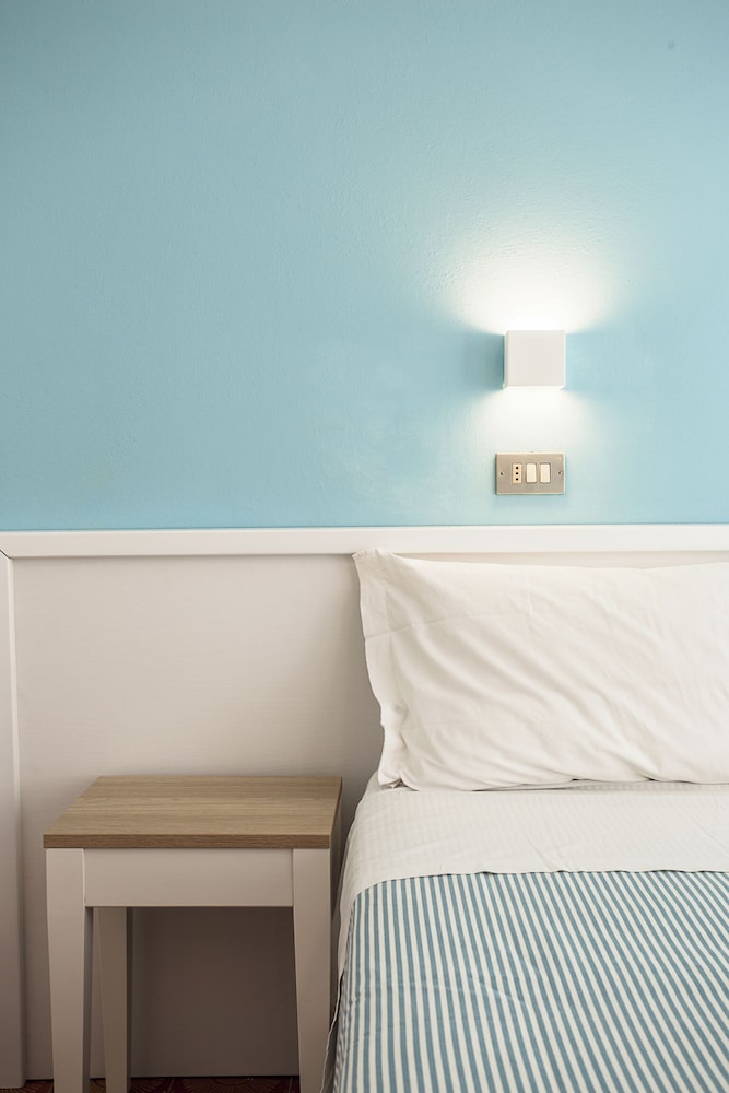 Classic Double or Twin Room photo 1