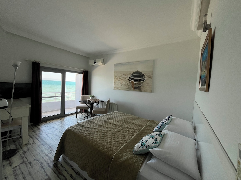 Standard Double Room, Balcony, Sea View (Poyraz) photo 1