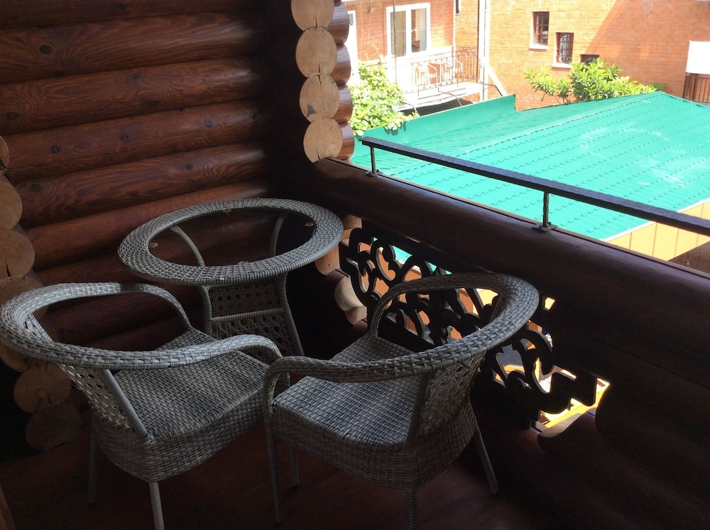 Comfort Suite photo 2