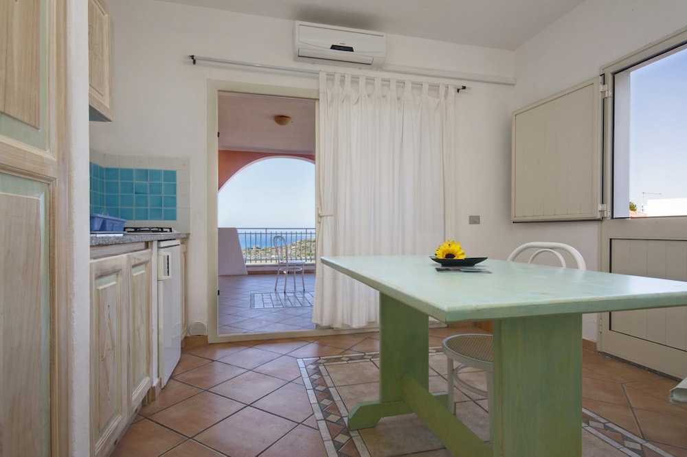 Apartment, 1 Bedroom, Sea View - Photo 4