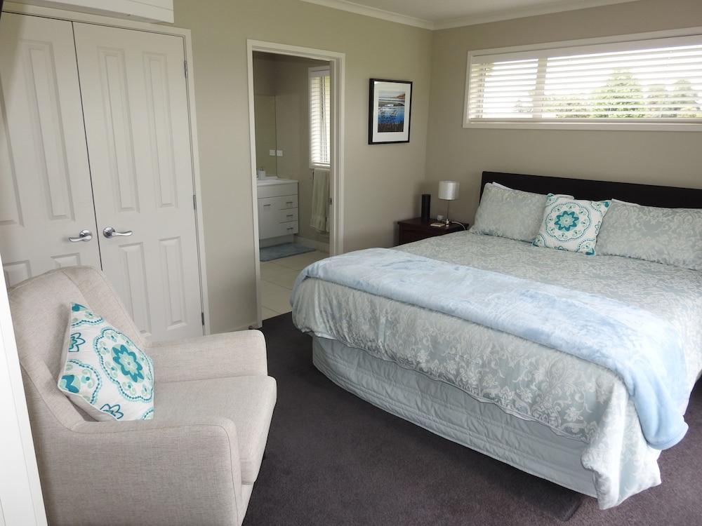 Orchard Room photo 1