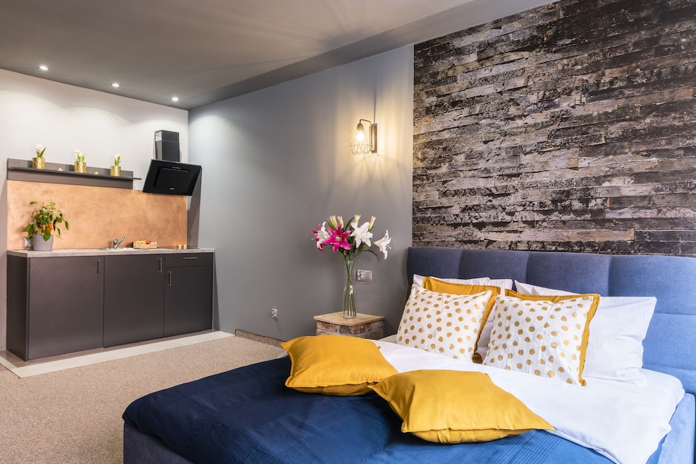 Studio Suite