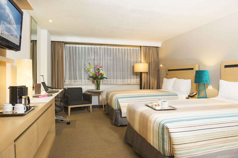 Deluxe Room, 2 Double Beds - Photo 2
