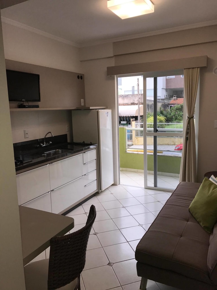 Standard Apartment, Lanai, City View photo 2