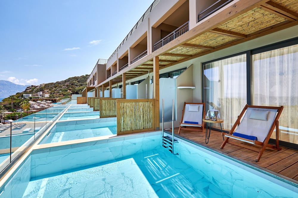 Superior Double Room, Individual Pool, Sea View