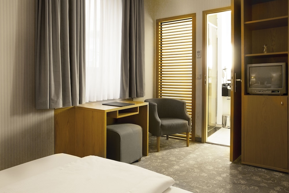 Standard Room, 1 Twin Bed - Photo 2
