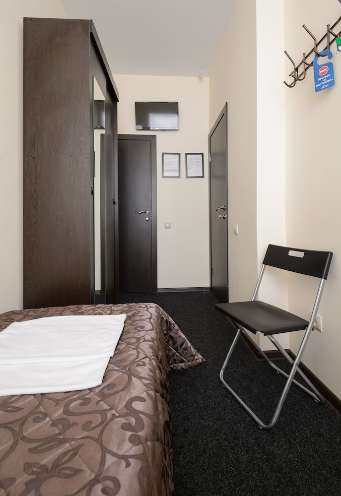 Standard Room photo 2