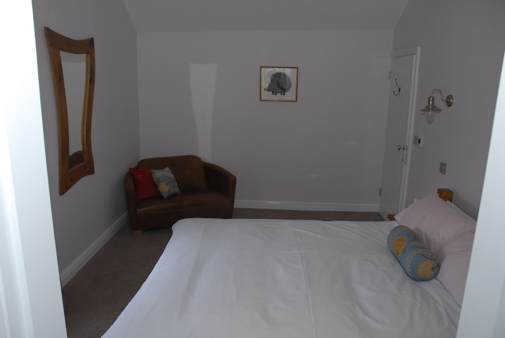Double Room, Ensuite (Boots) - Photo 2