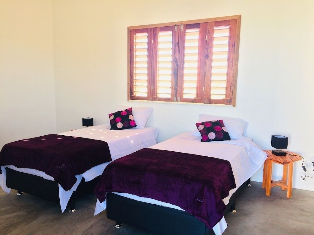 Comfort Room, Pool View photo 2