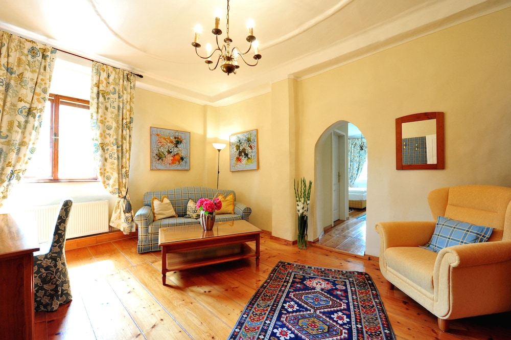 Superior Suite, Garden View photo 2