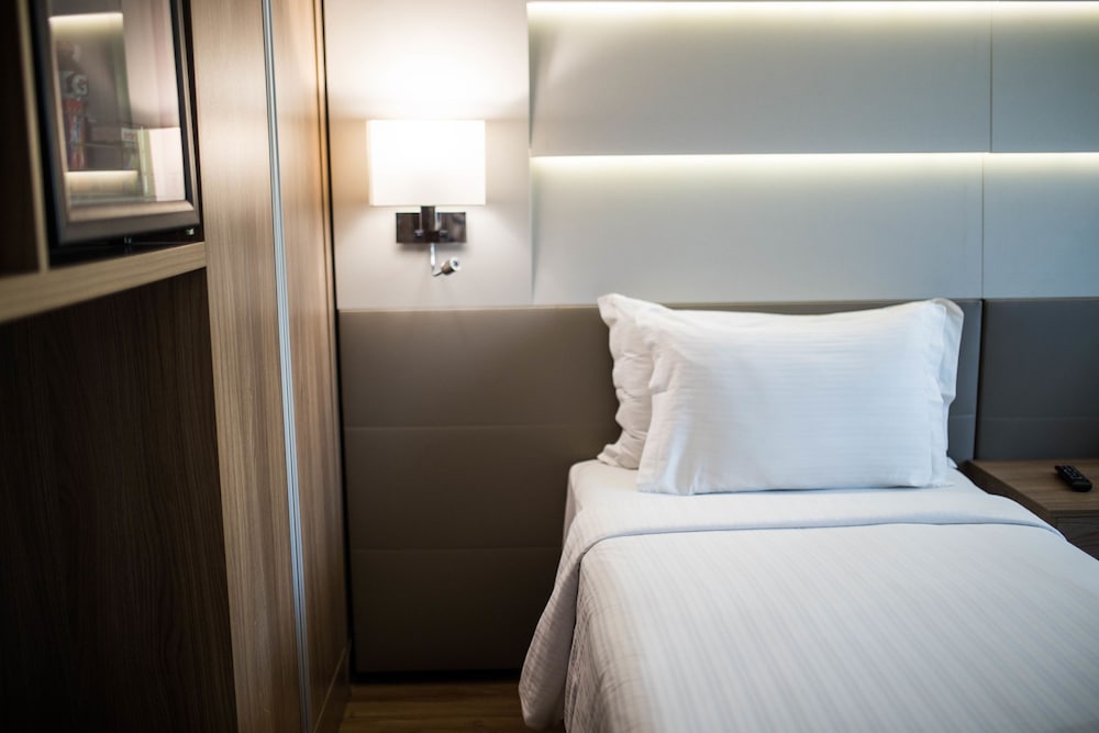 Superior Triple Room photo 2
