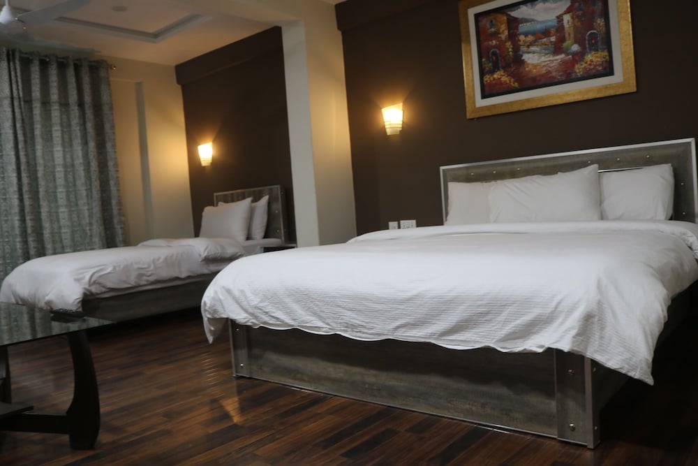 Deluxe Triple Room photo 2