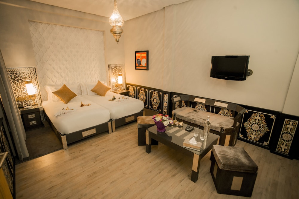 Junior Suite, Non Smoking - Photo 5