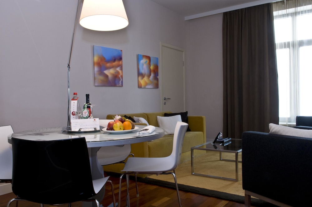 Deluxe Suite, 1 Bedroom photo 1