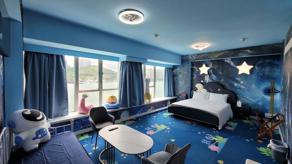 Theme Seaview Suite photo 2