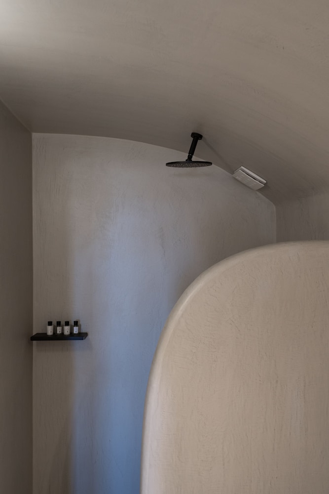 Junior Suite, Hot Tub (Outdoor Hot Tub) - Photo 8