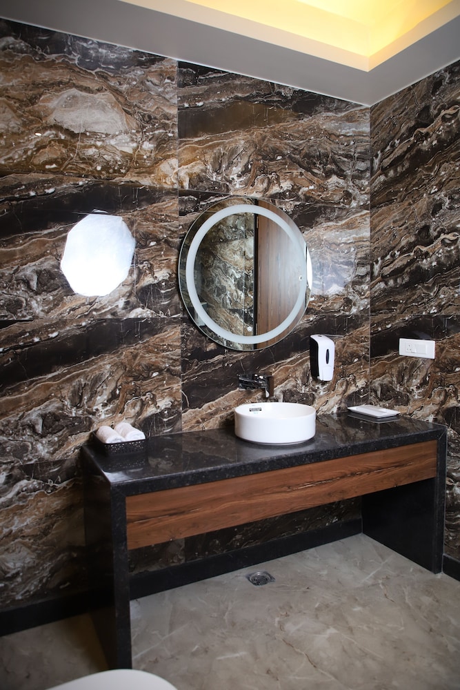 Classic Suite - Photo 2