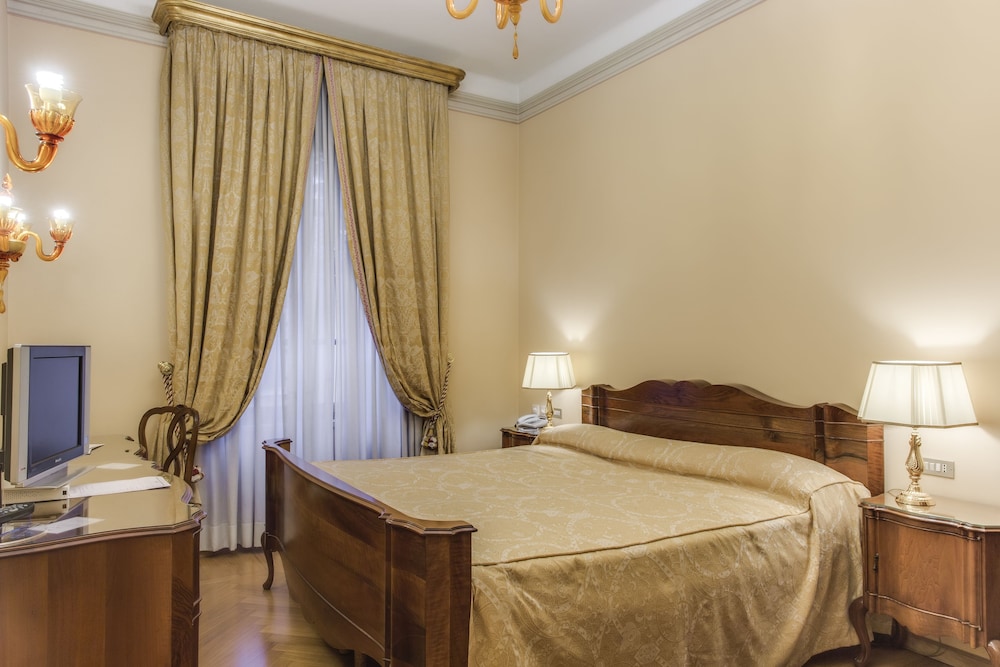 Classic Double Room, 1 King Bed