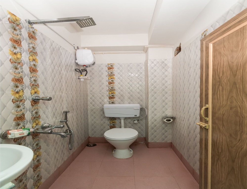 Double Or Twin Room photo 3