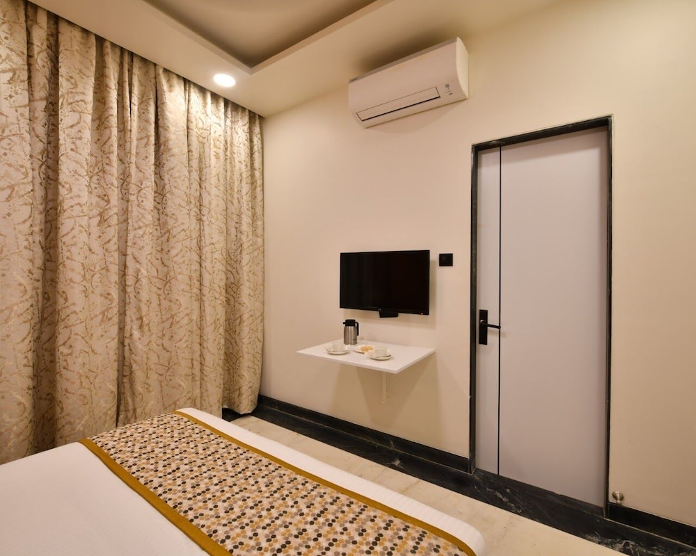 Executive Room photo 1