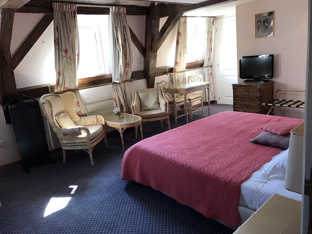 Family Quadruple Room