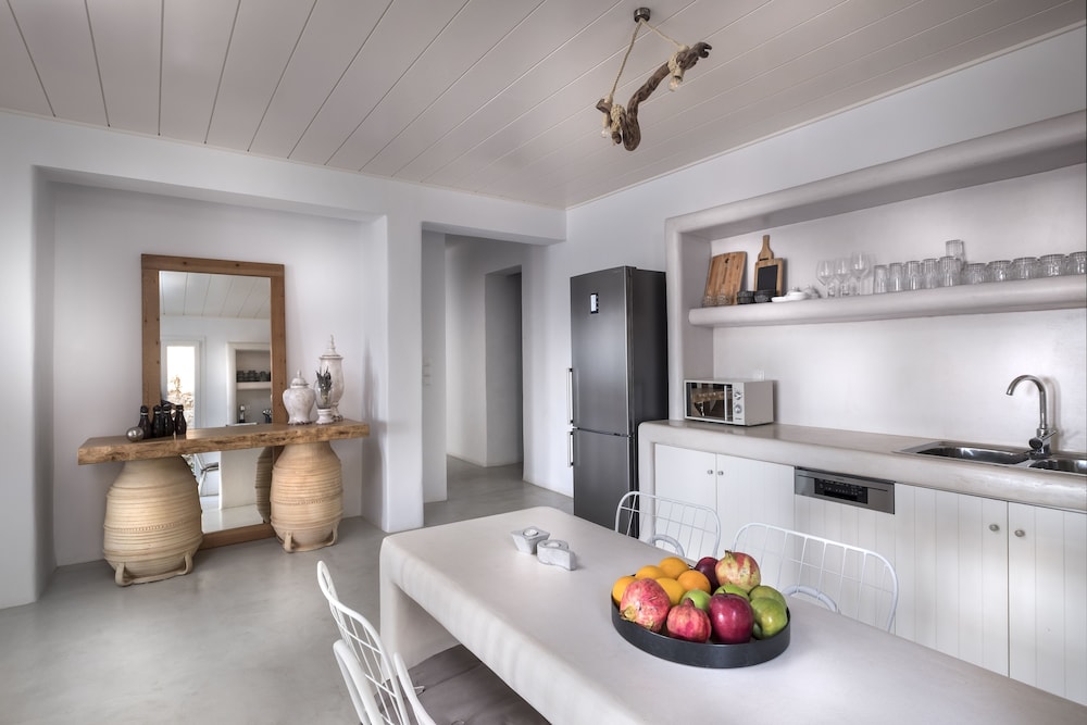 Luxury Villa, Sea View (1) photo 3