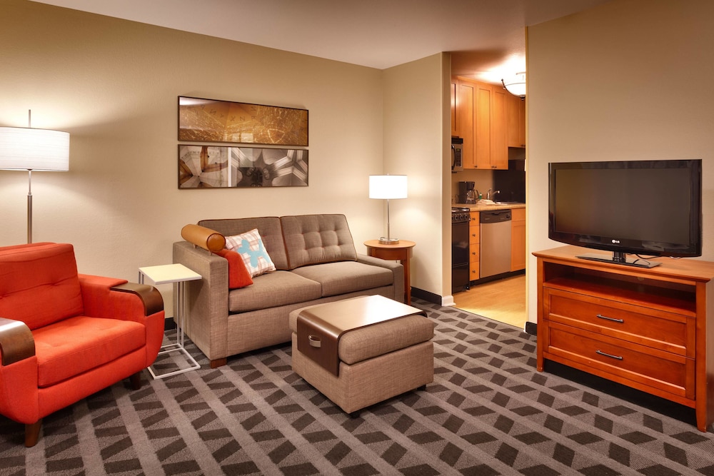 Suite, 1 Bedroom - Photo 6